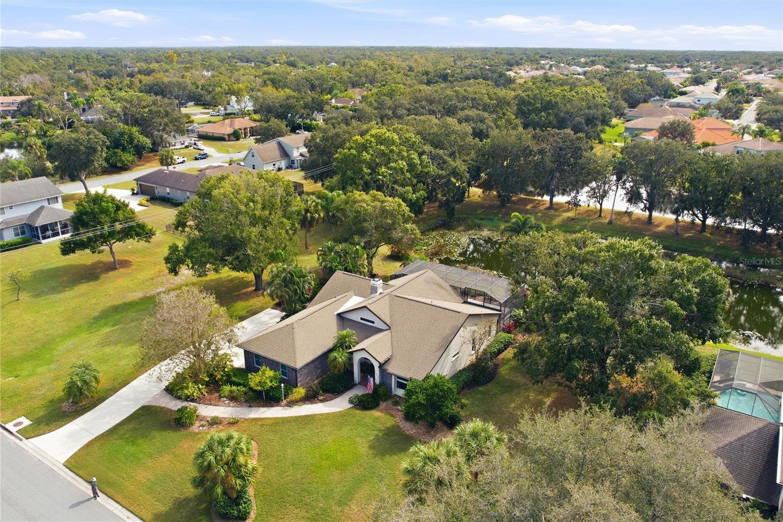 HIDDEN OAKS - Residential