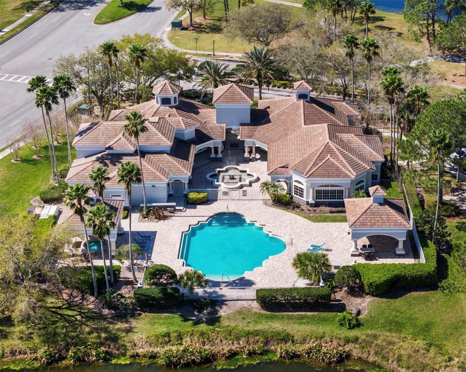 AUDUBON VILLAS AT HUNTERS CREEK CONDO - Residential
