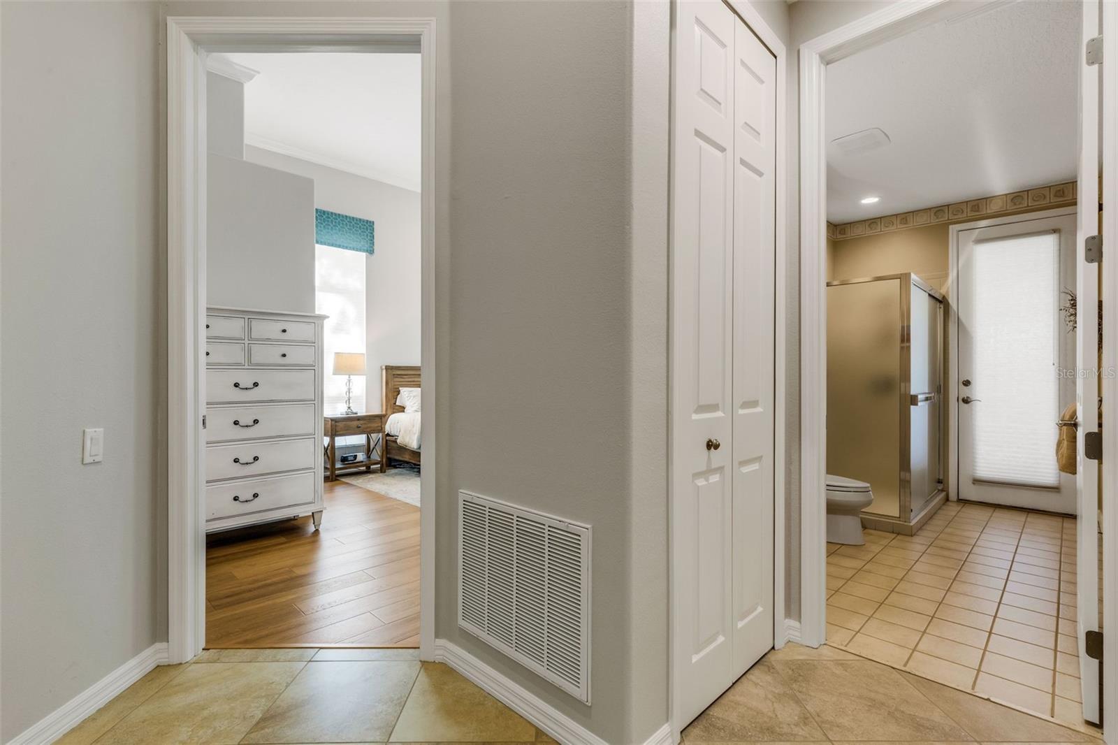 LAUREL OAK ESTATES SEC 01 - Residential