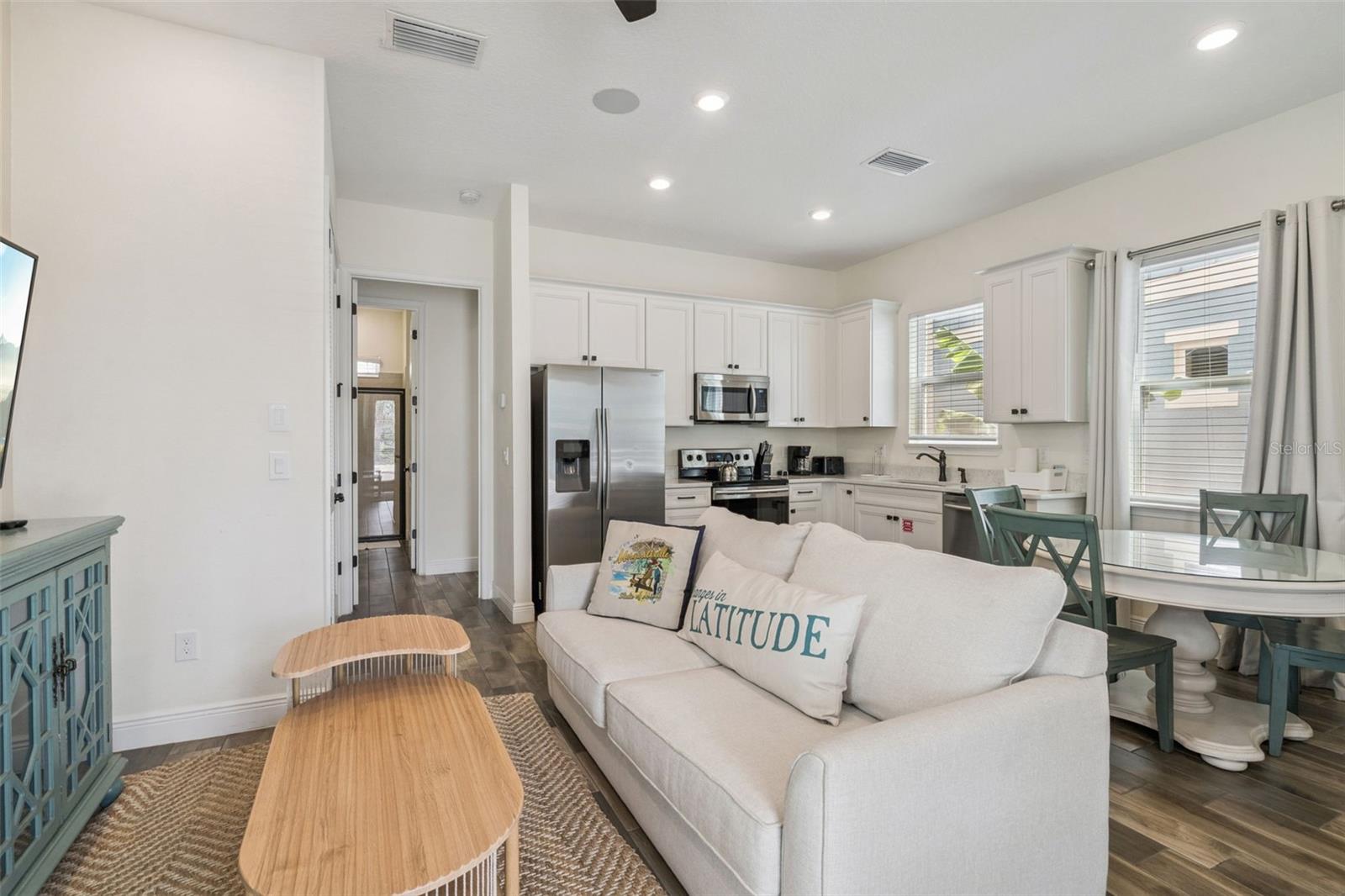 MARGARITAVILLE RESORT - Residential