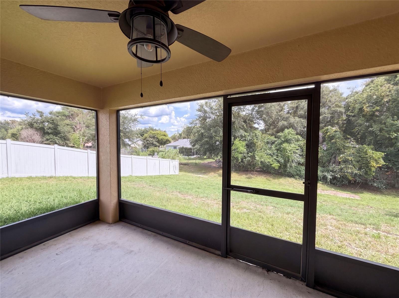 MASCOTTE LAKE JACKSON RIDGE PH 02 - Residential