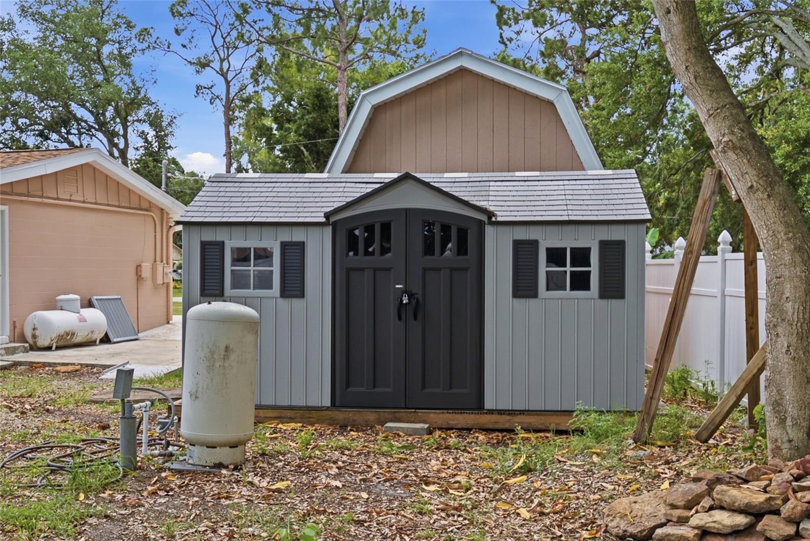 PAT ACRES 5TH ADD - Residential