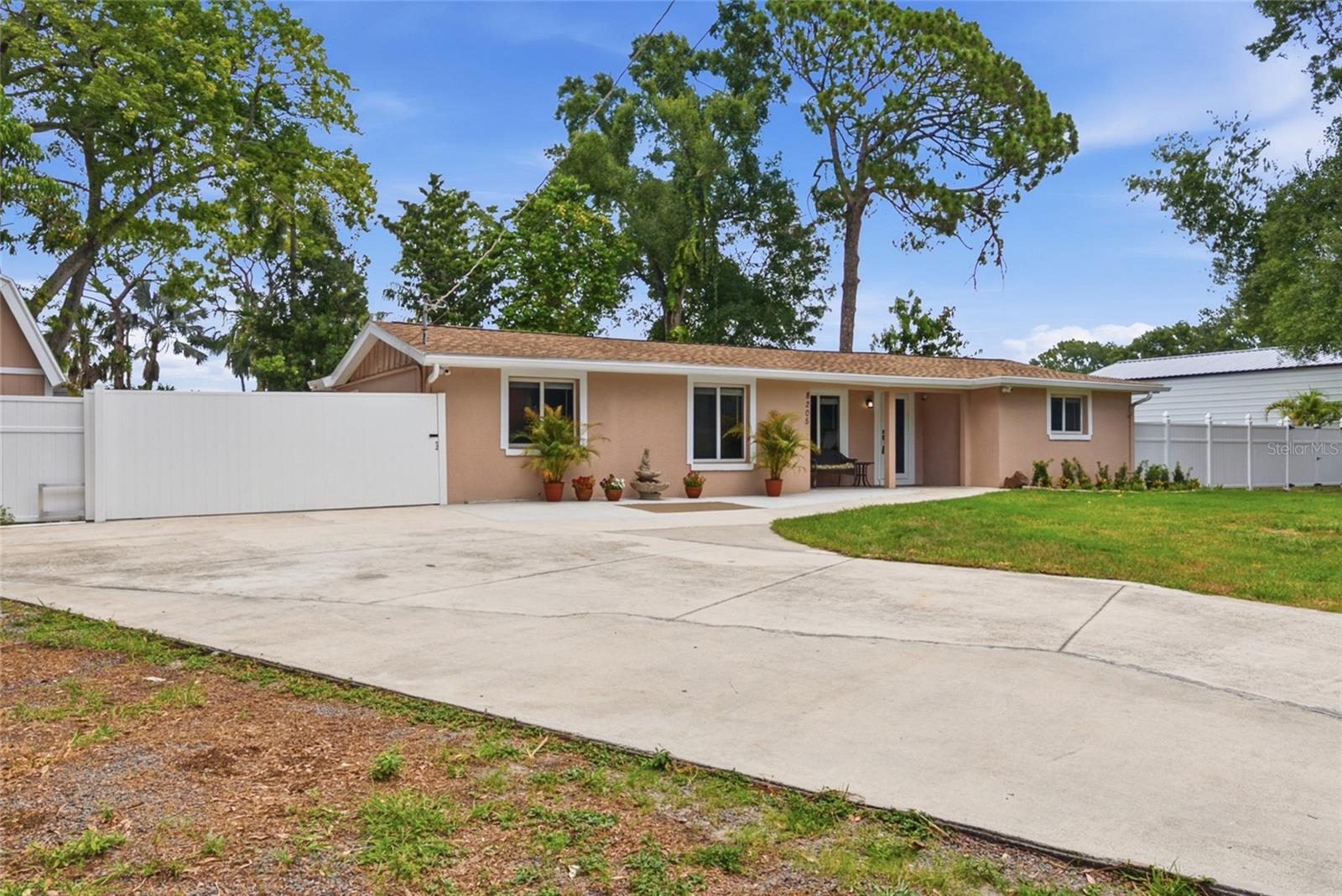 PAT ACRES 5TH ADD - Residential