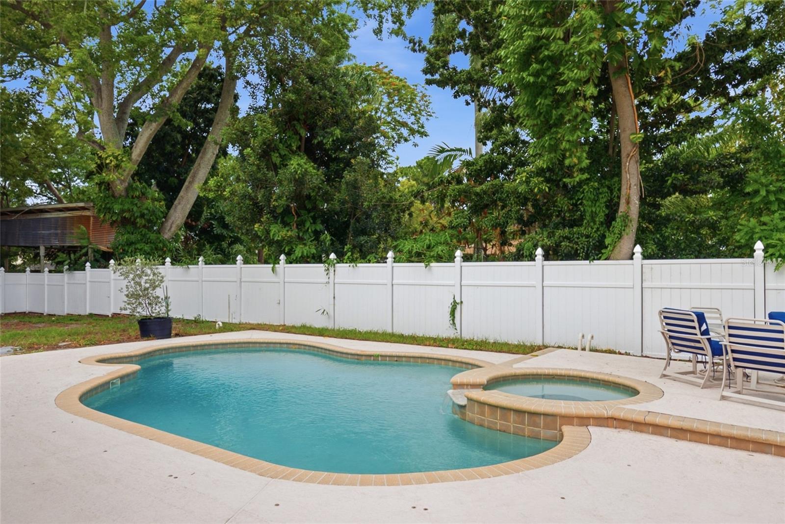 PAT ACRES 5TH ADD - Residential