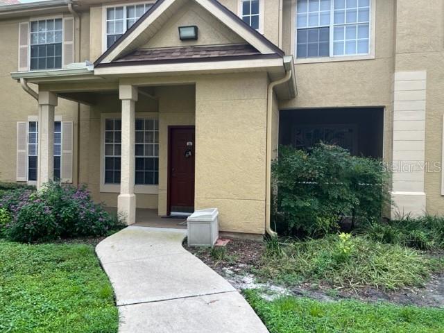 CRESCENT PLACE AT LAKE LOTUS CONDO - Residential