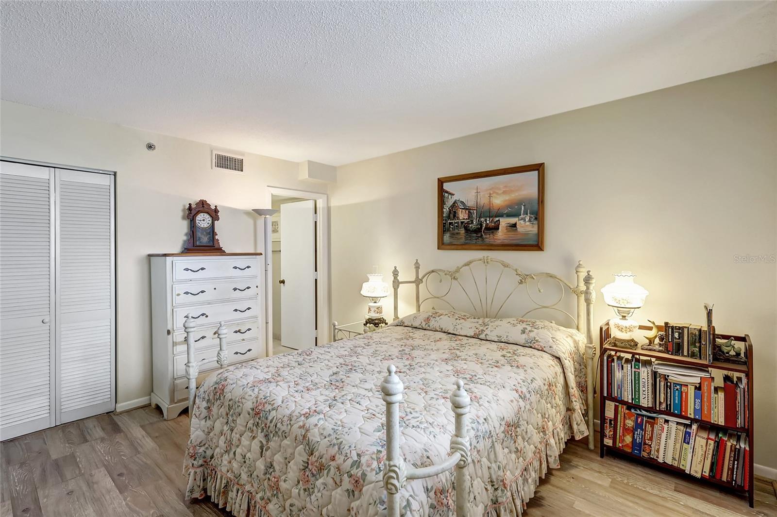 SURFSIDE SOUTH CONDO - Residential