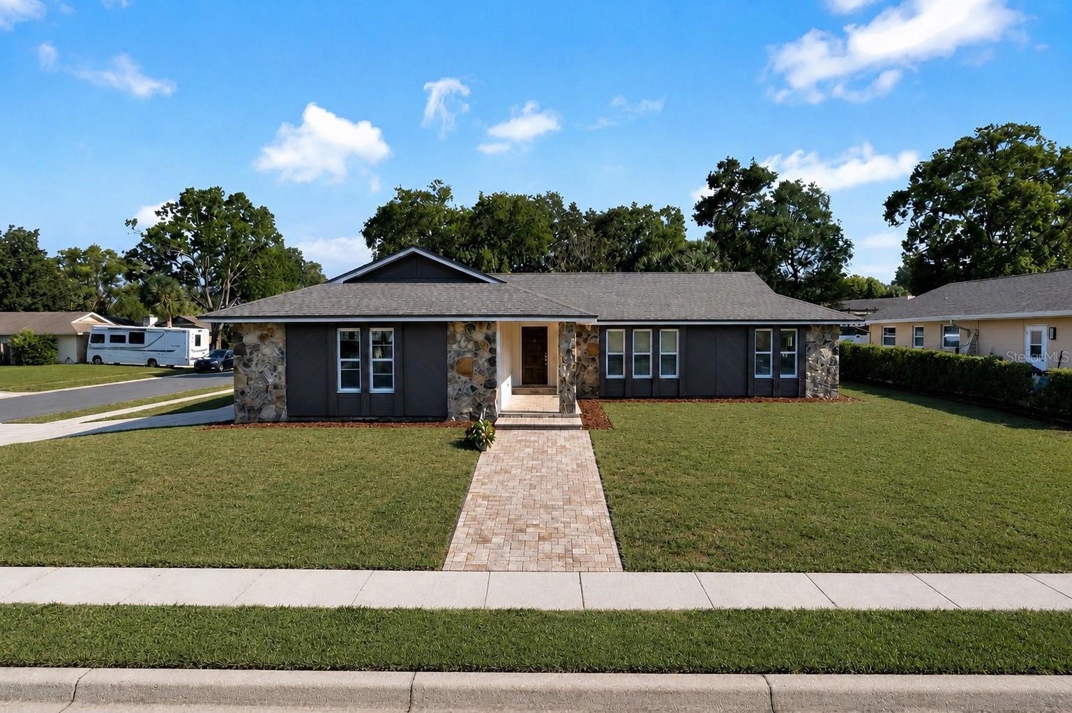 GROVE ESTATES - Residential