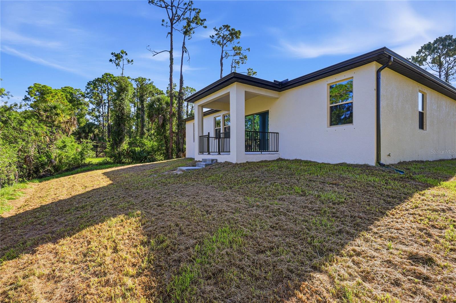 1572 - PORT CHARLOTTE SUB 25 - Residential