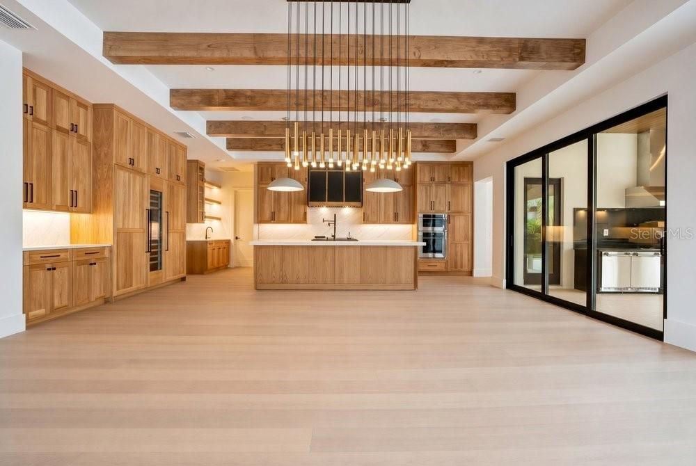 KEENES POINTE - Residential