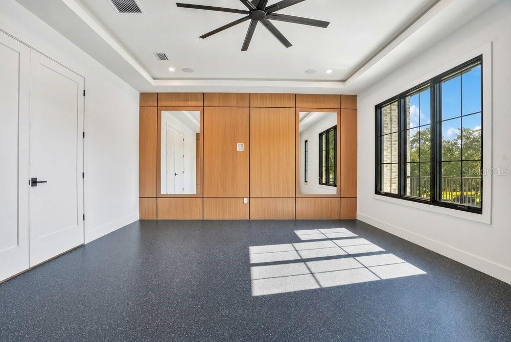KEENES POINTE - Residential