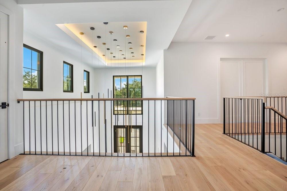KEENES POINTE - Residential