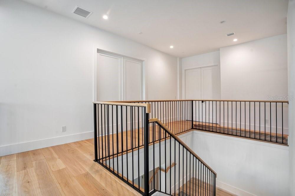 KEENES POINTE - Residential
