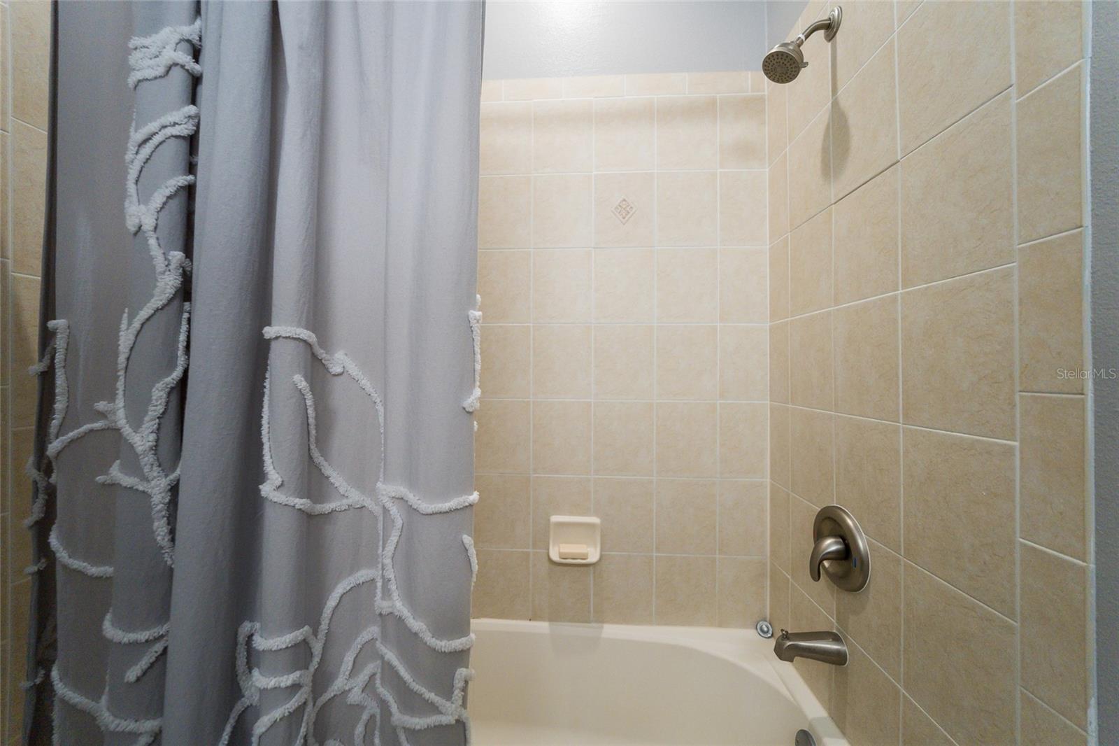 SILVERLAKE - Residential