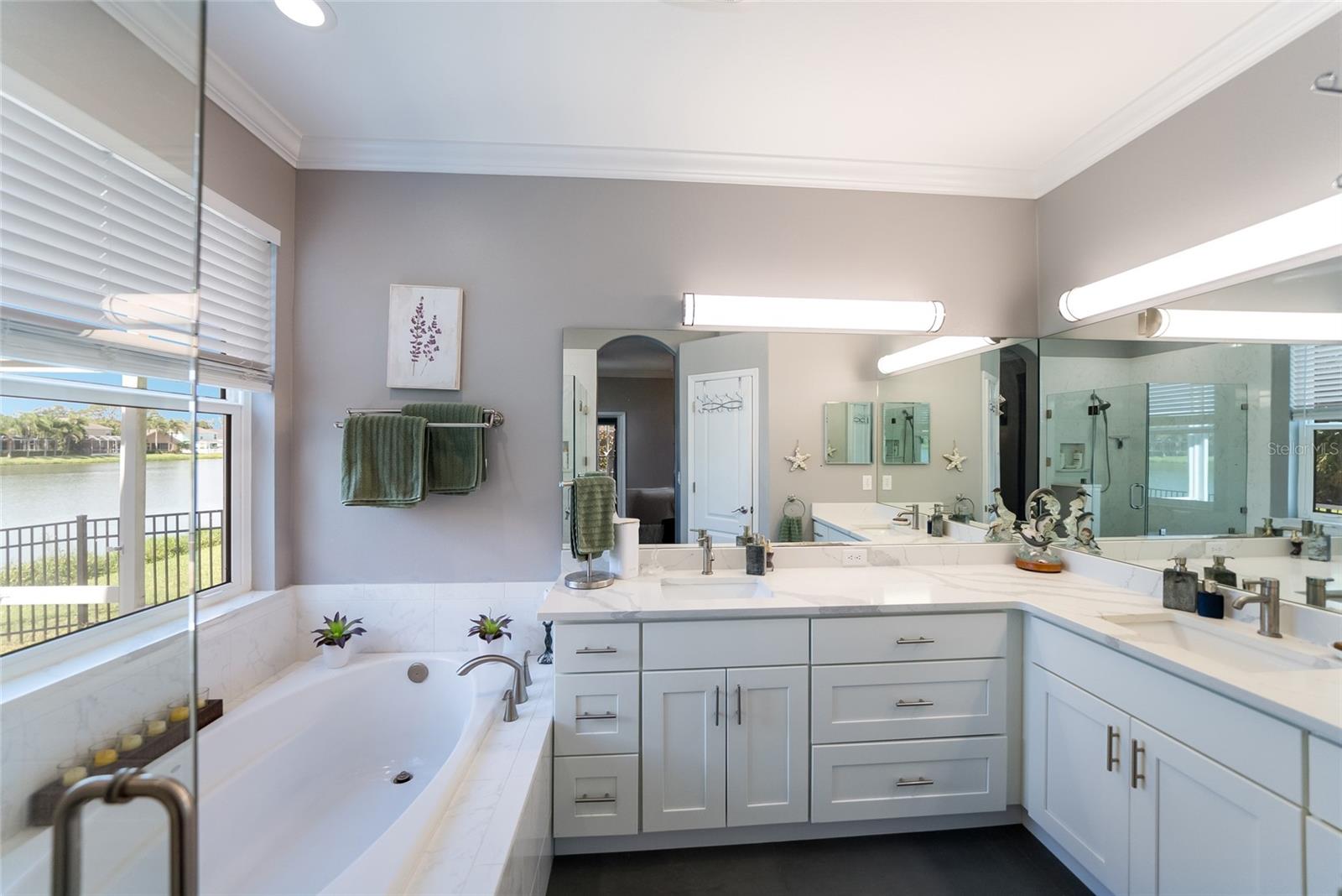 SILVERLAKE - Residential