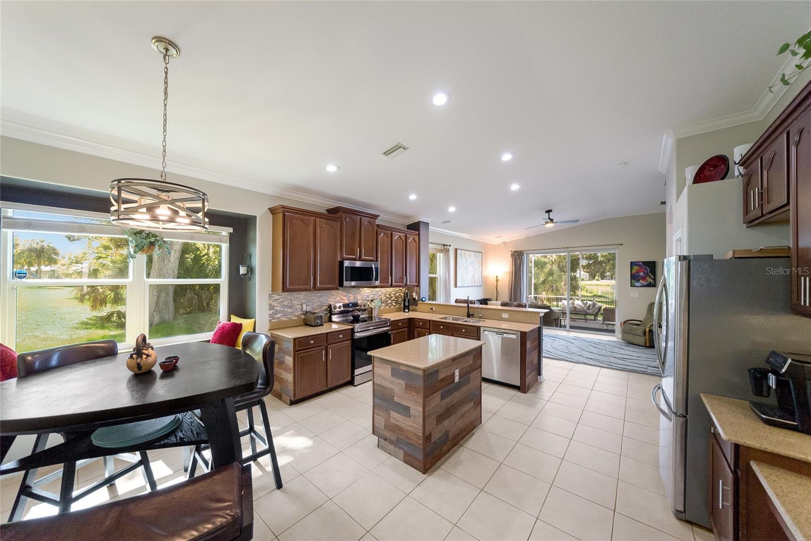 SILVERLAKE - Residential