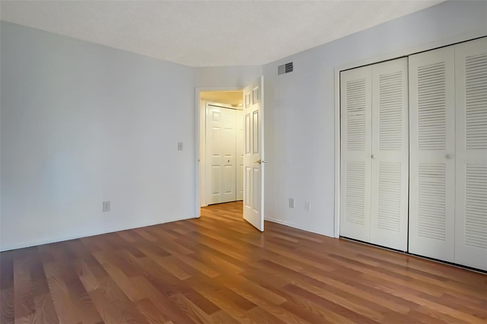 CASCADES AT KISSIMMEE CONDO - Residential Lease