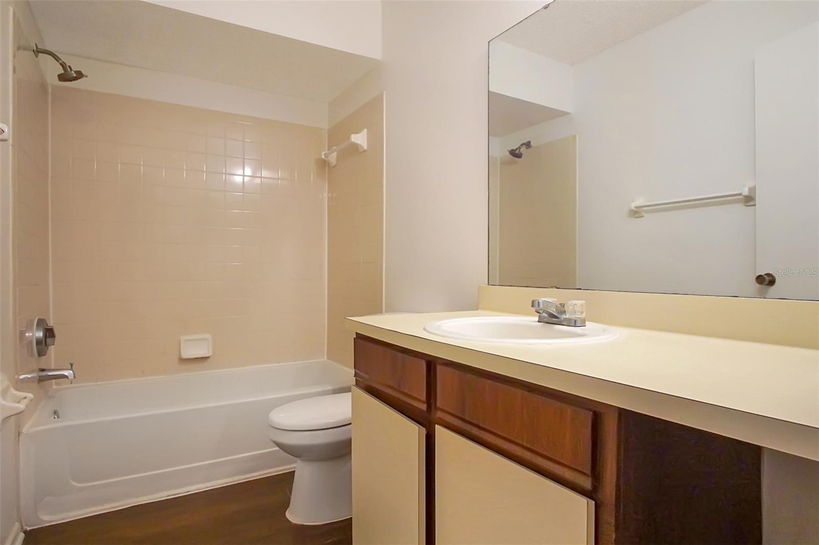 CASCADES AT KISSIMMEE CONDO - Residential Lease