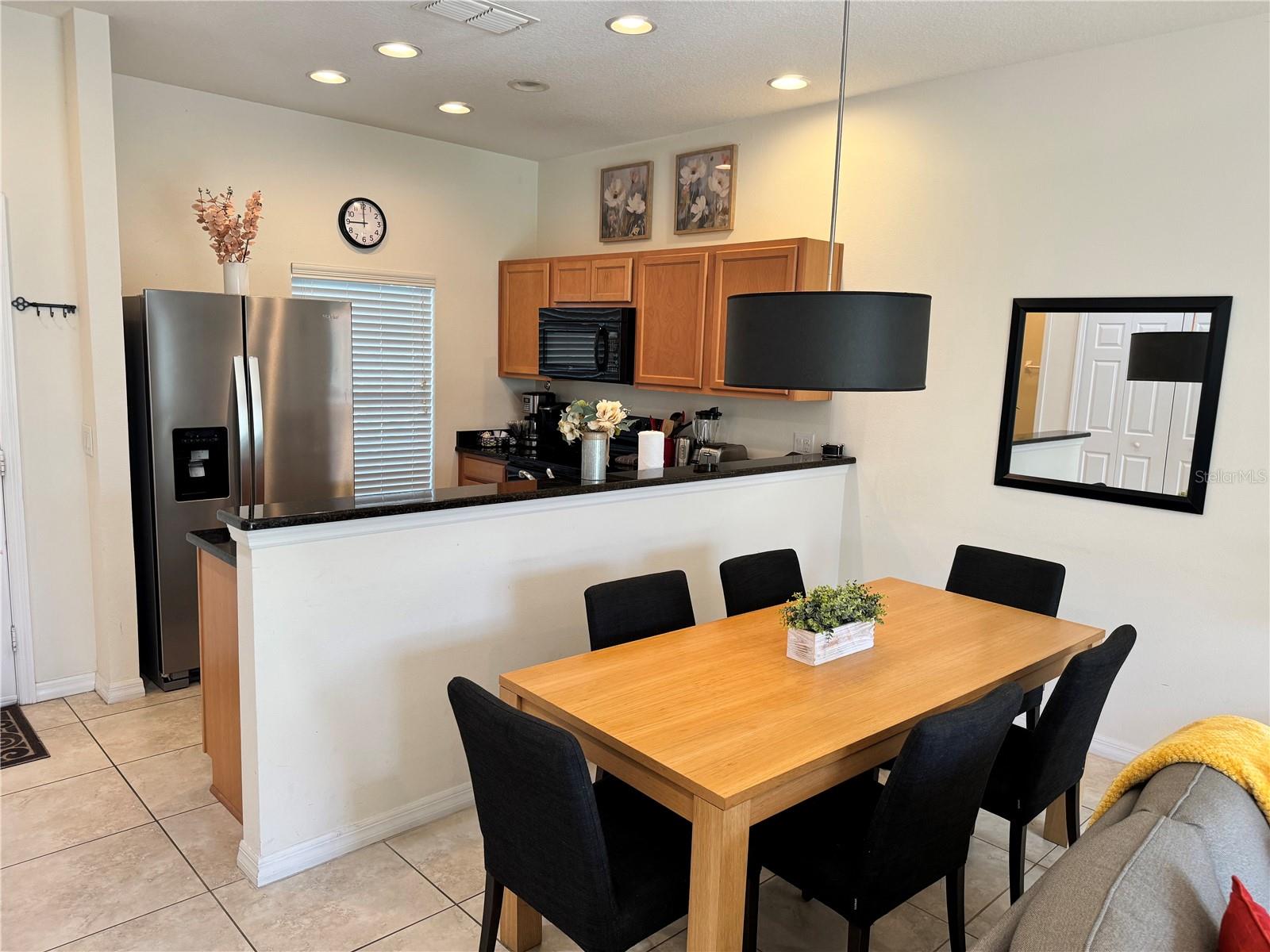 ENCANTADA PH 2 - Residential