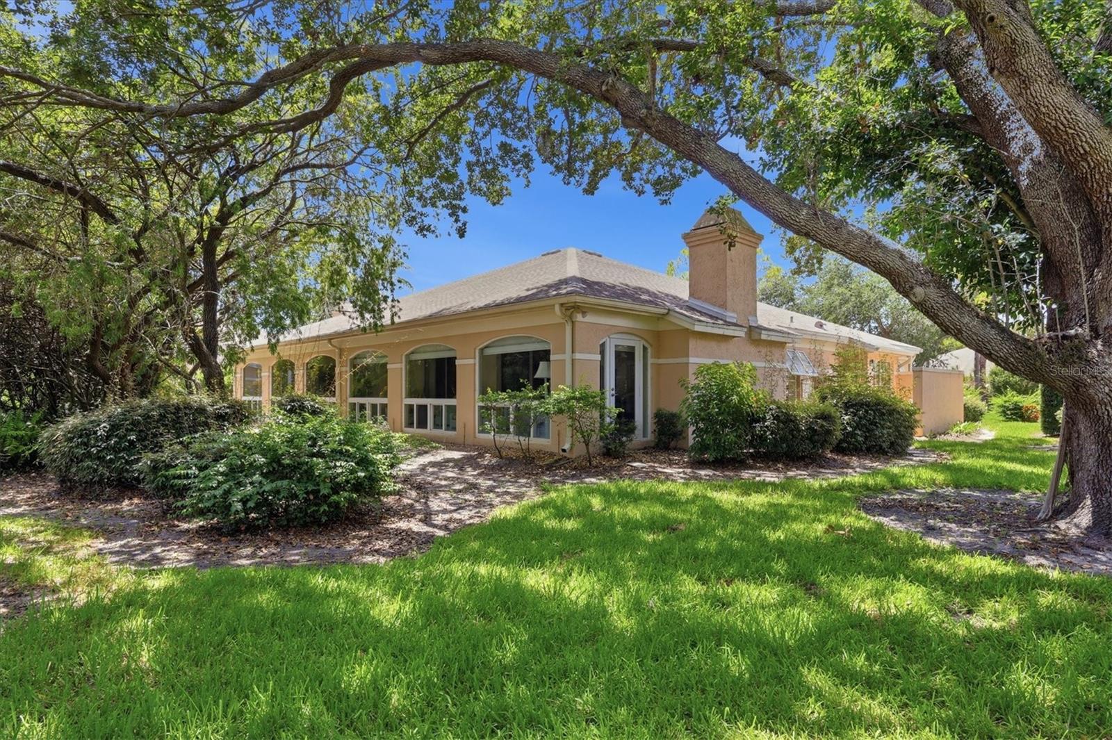 CHANTECLAIRE - Residential