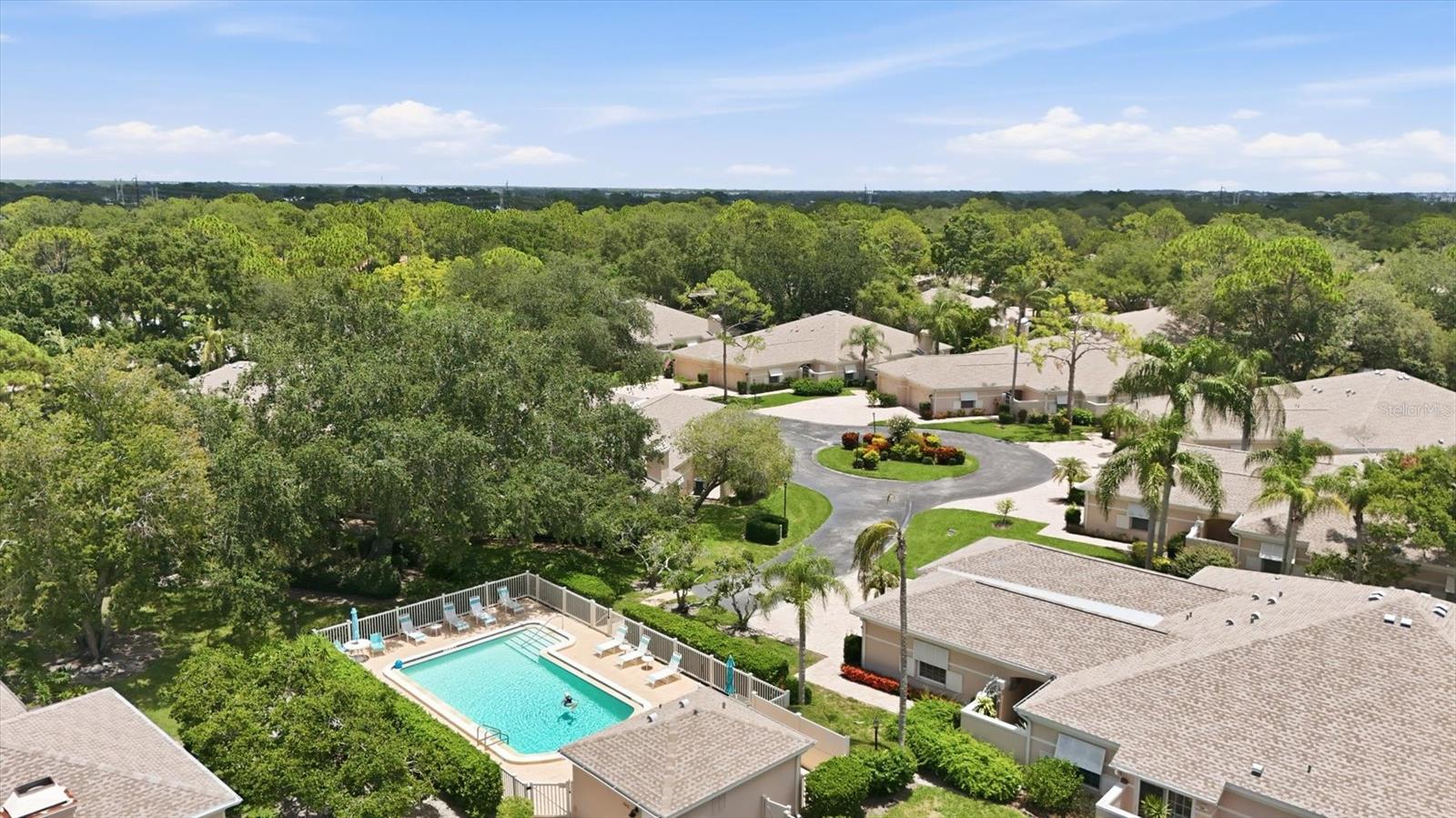 CHANTECLAIRE - Residential