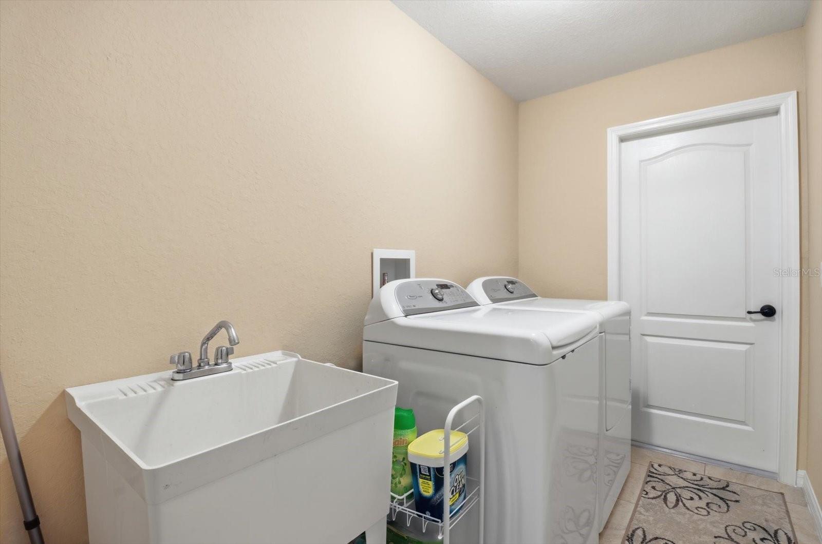 PINE RIDGE UNIT 03 - Residential