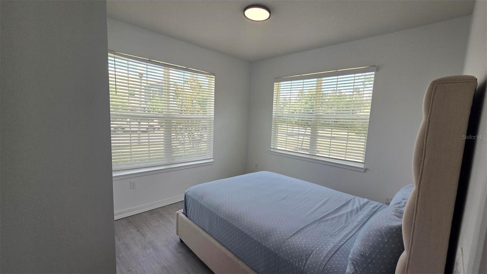 PINEWOOD RESERVE PH 2B - Residential Lease