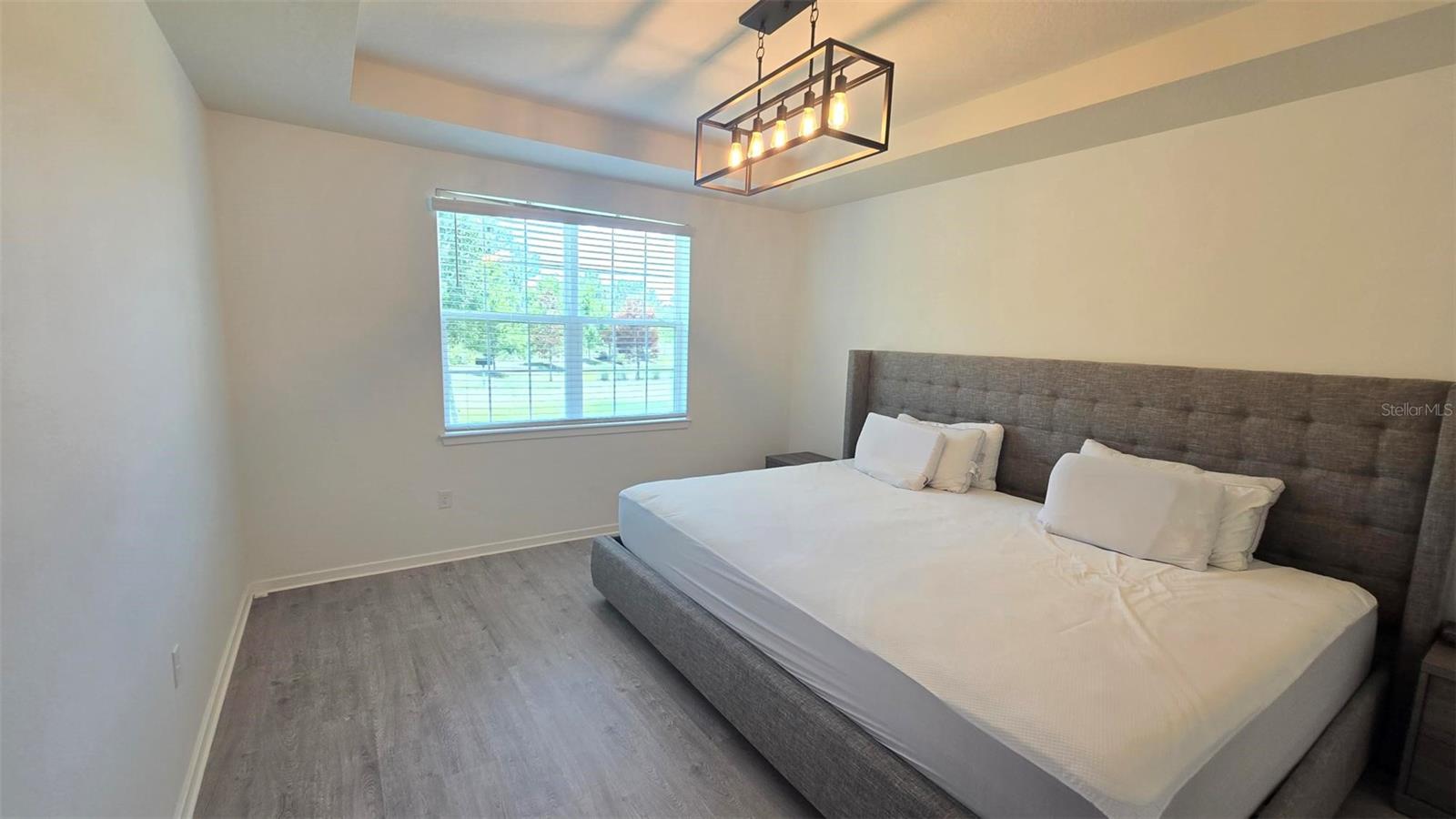 PINEWOOD RESERVE PH 2B - Residential Lease