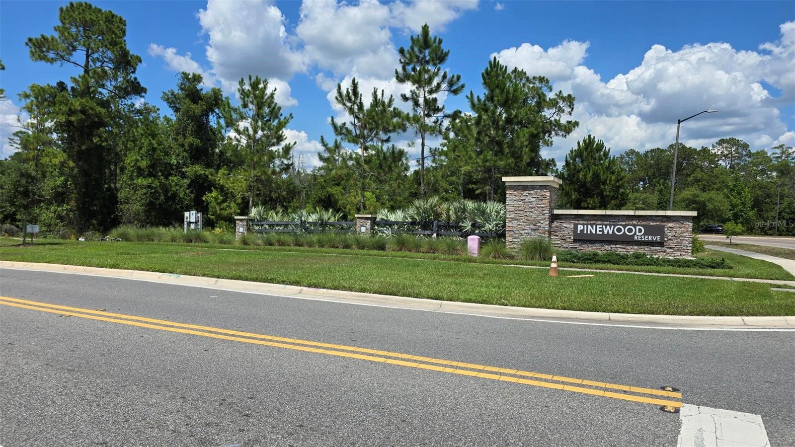 PINEWOOD RESERVE PH 2B - Residential Lease