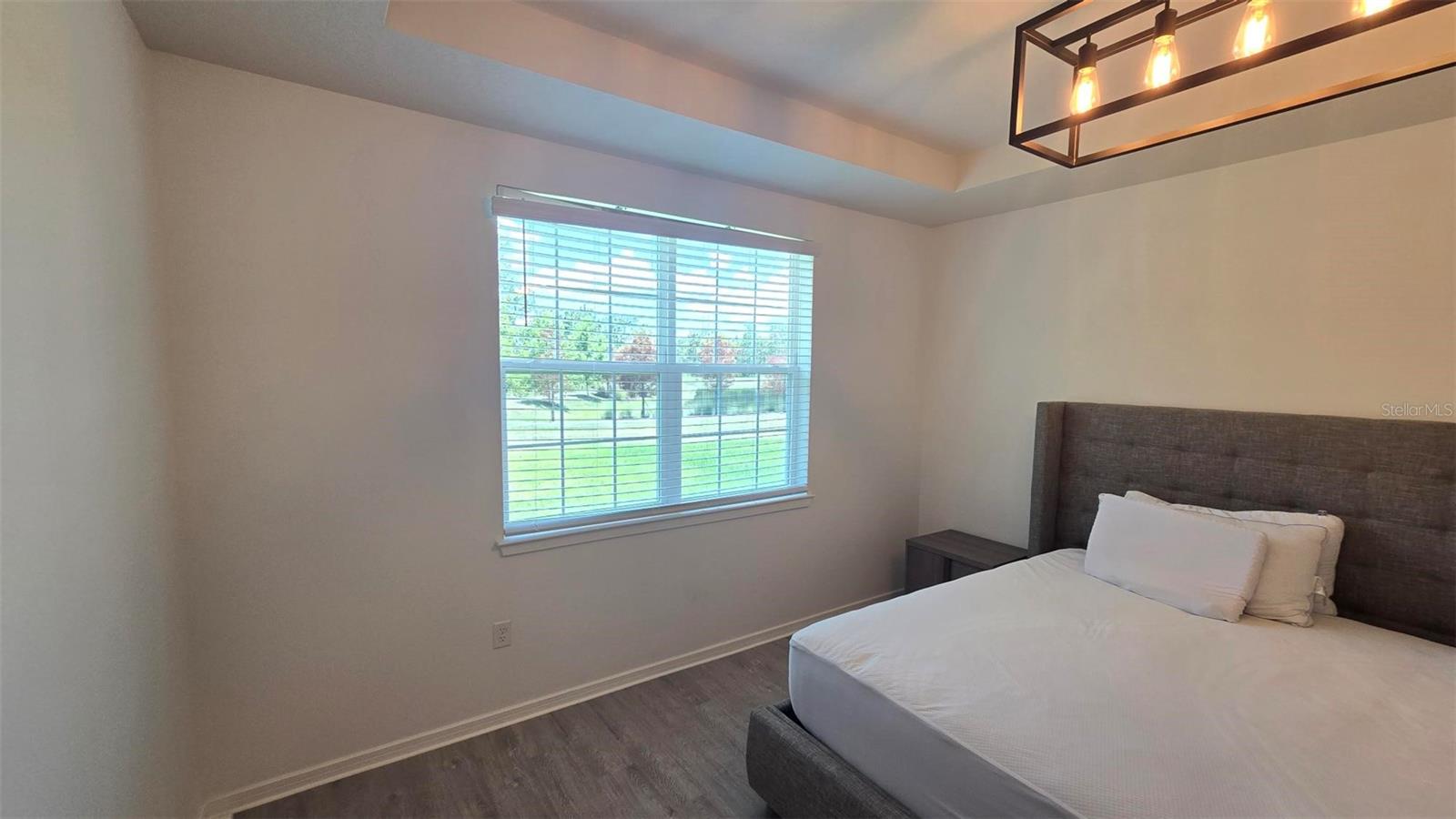 PINEWOOD RESERVE PH 2B - Residential Lease