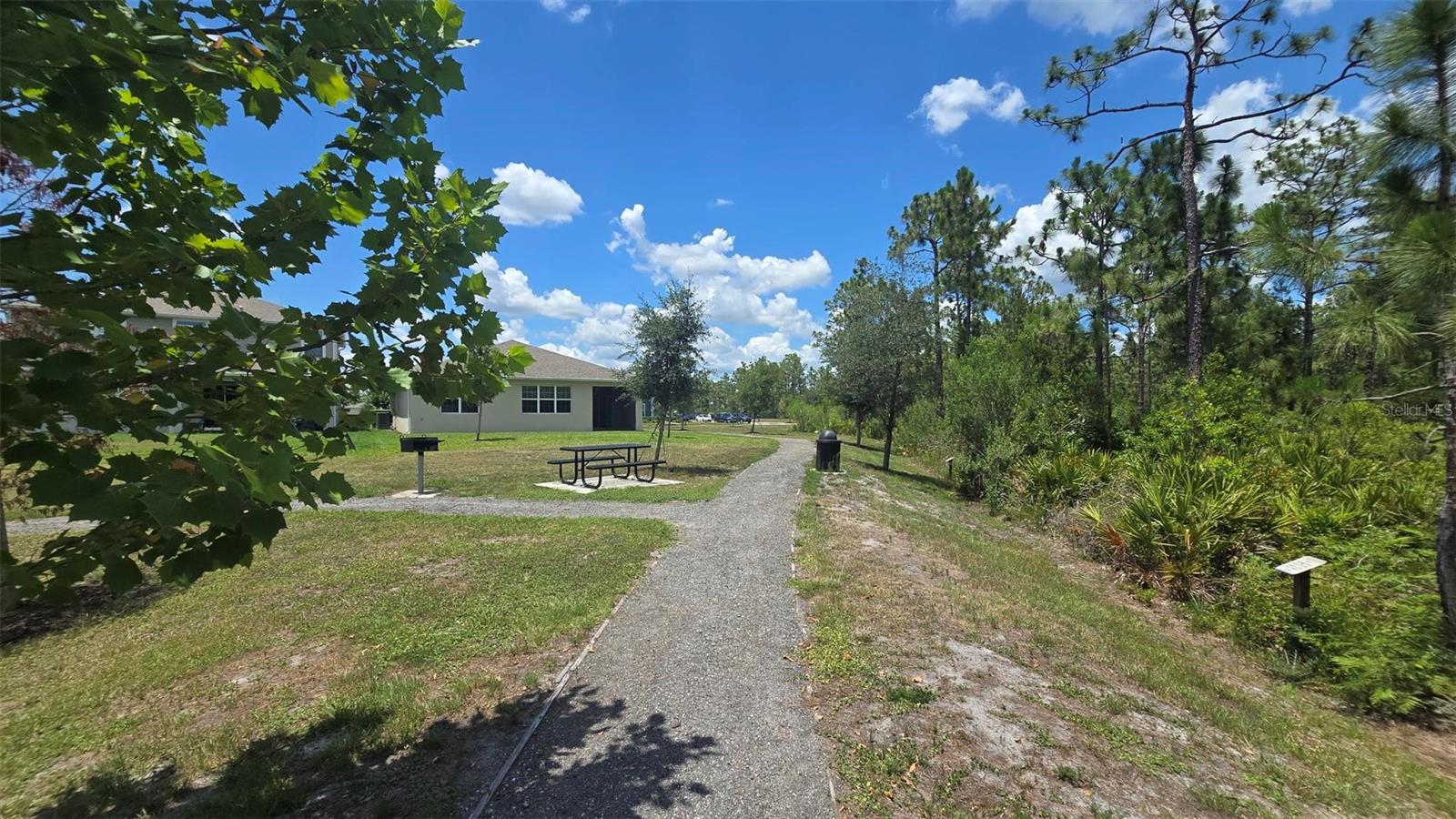 PINEWOOD RESERVE PH 2B - Residential Lease