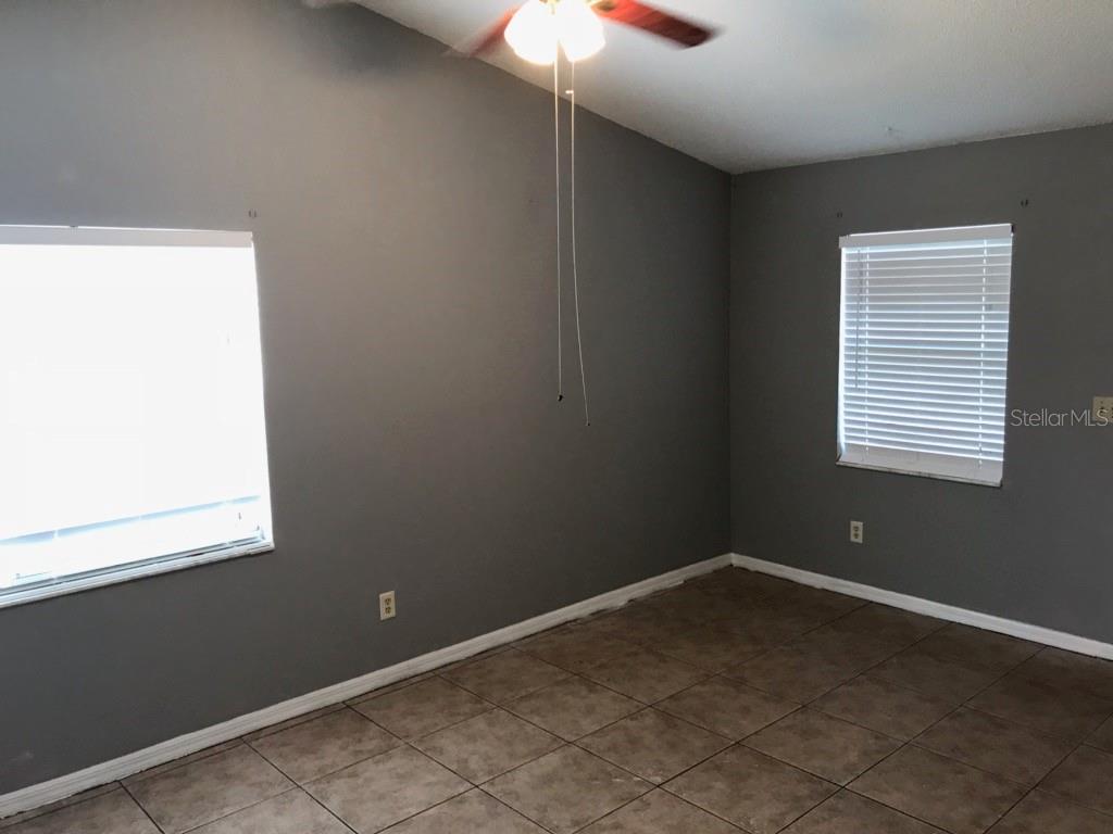 DREAMWOLD 3RD SEC - Residential Lease