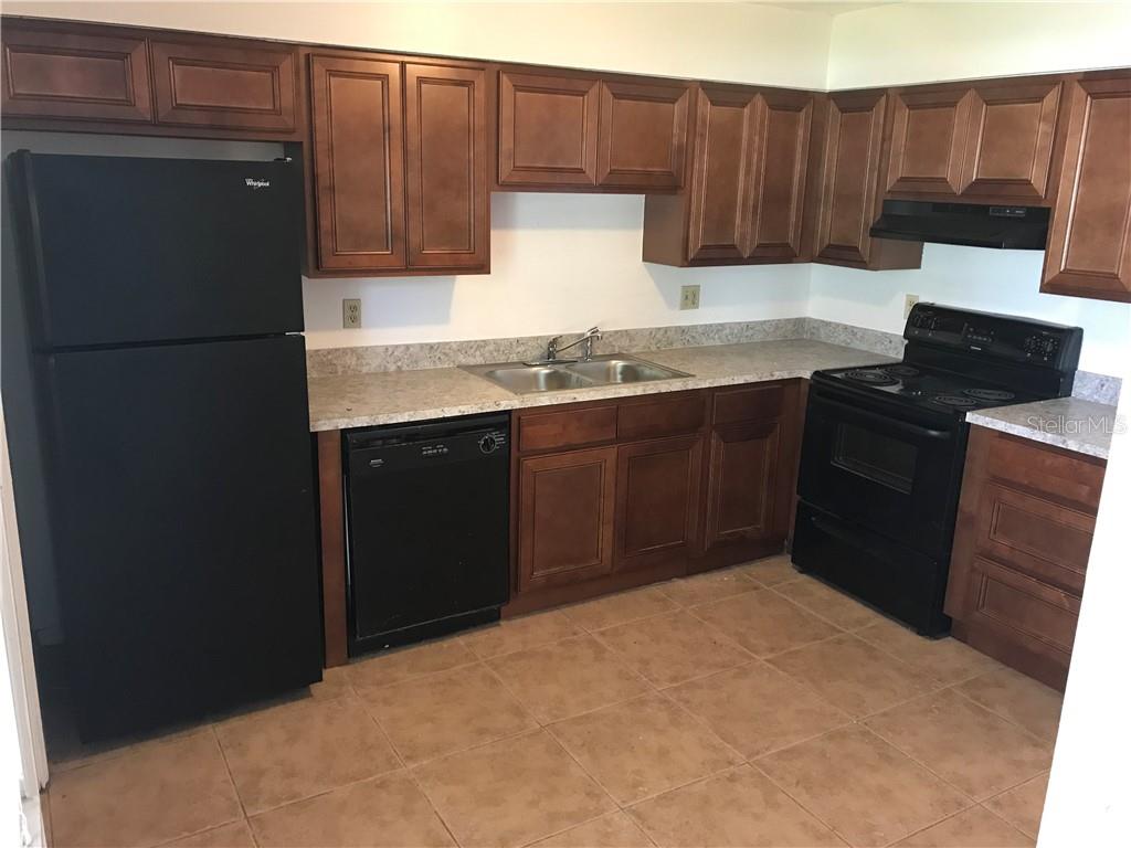 DREAMWOLD 3RD SEC - Residential Lease