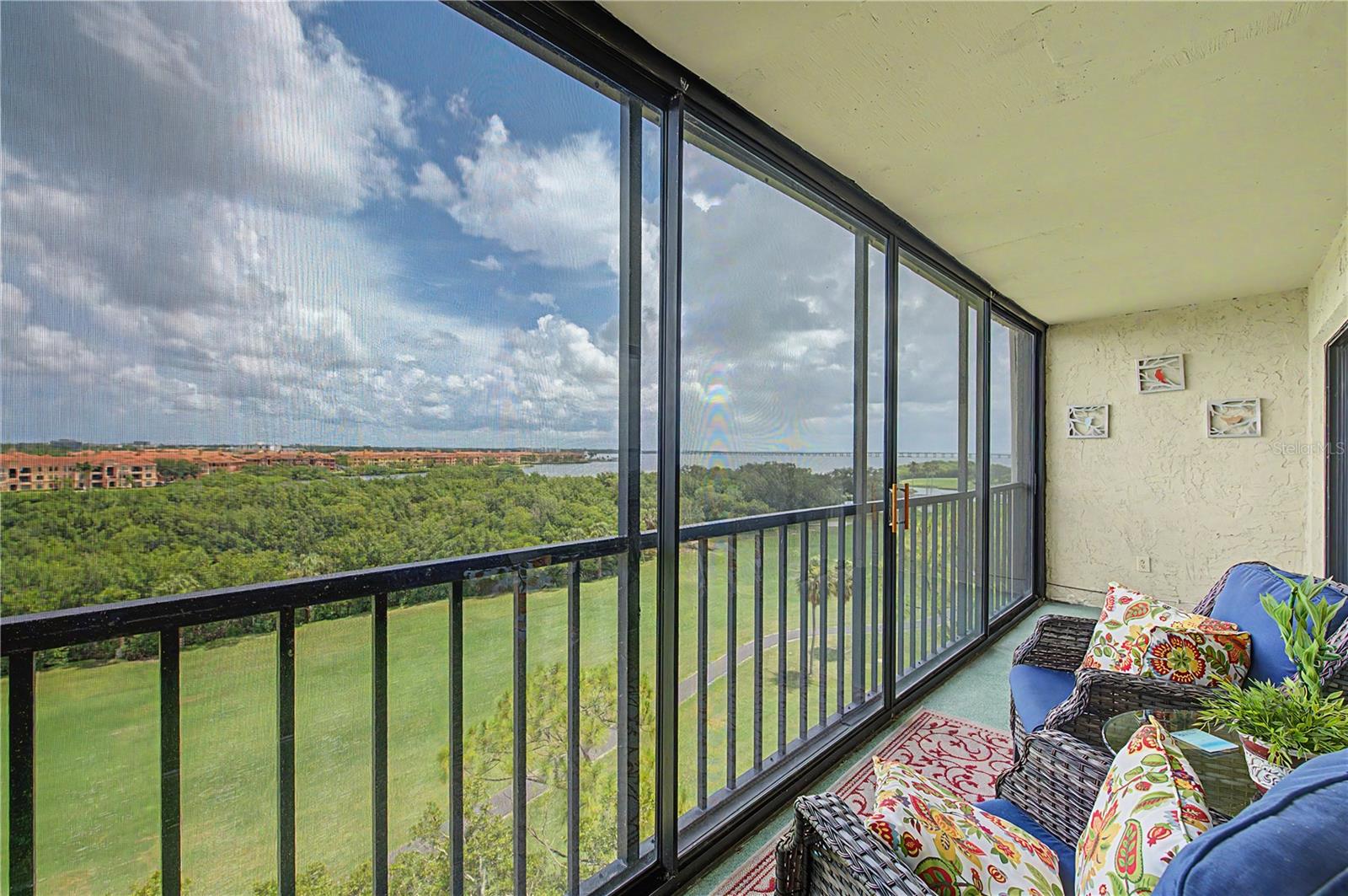 COVE CAY VILLAGE IV - Residential