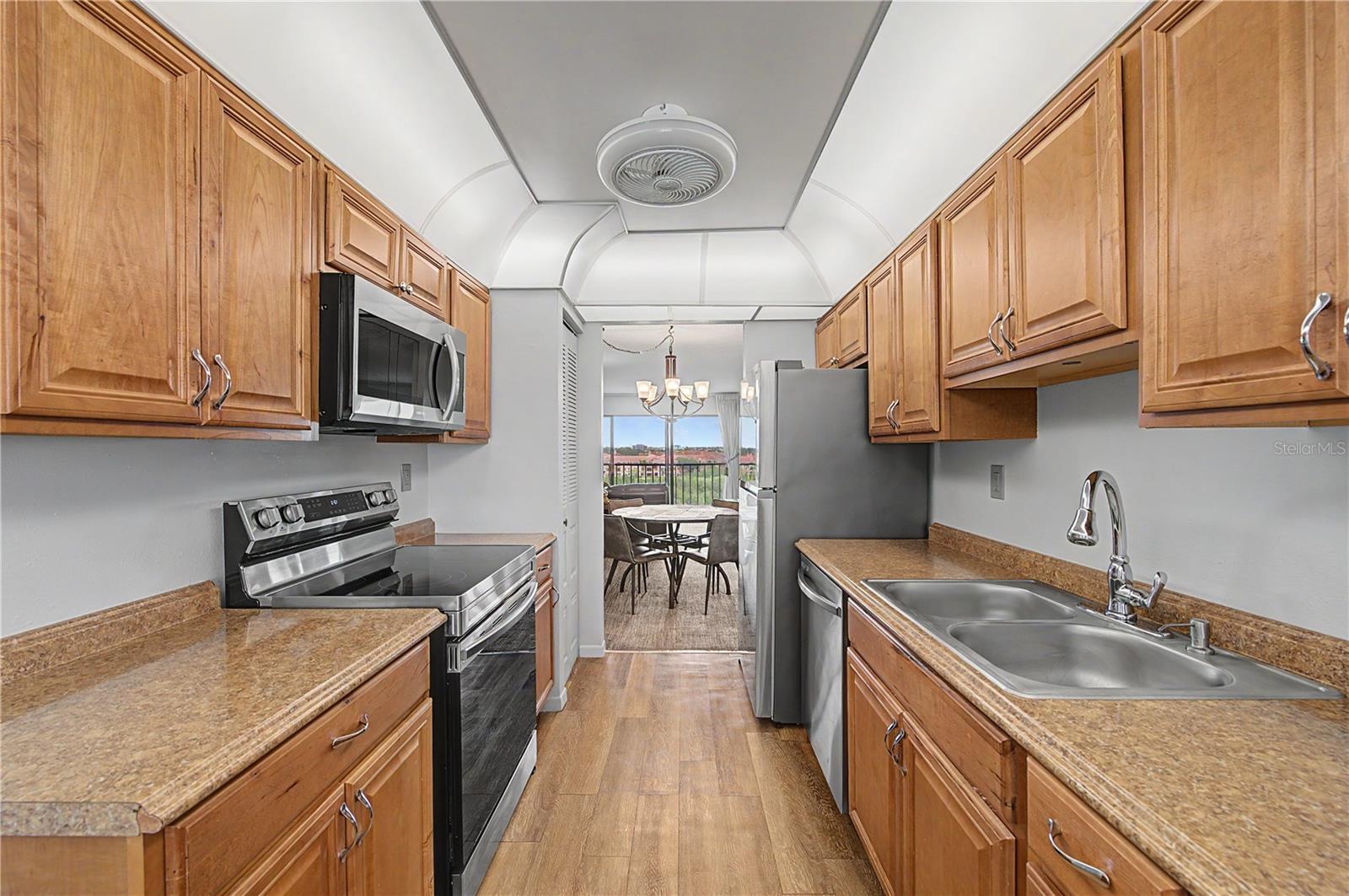 COVE CAY VILLAGE IV - Residential