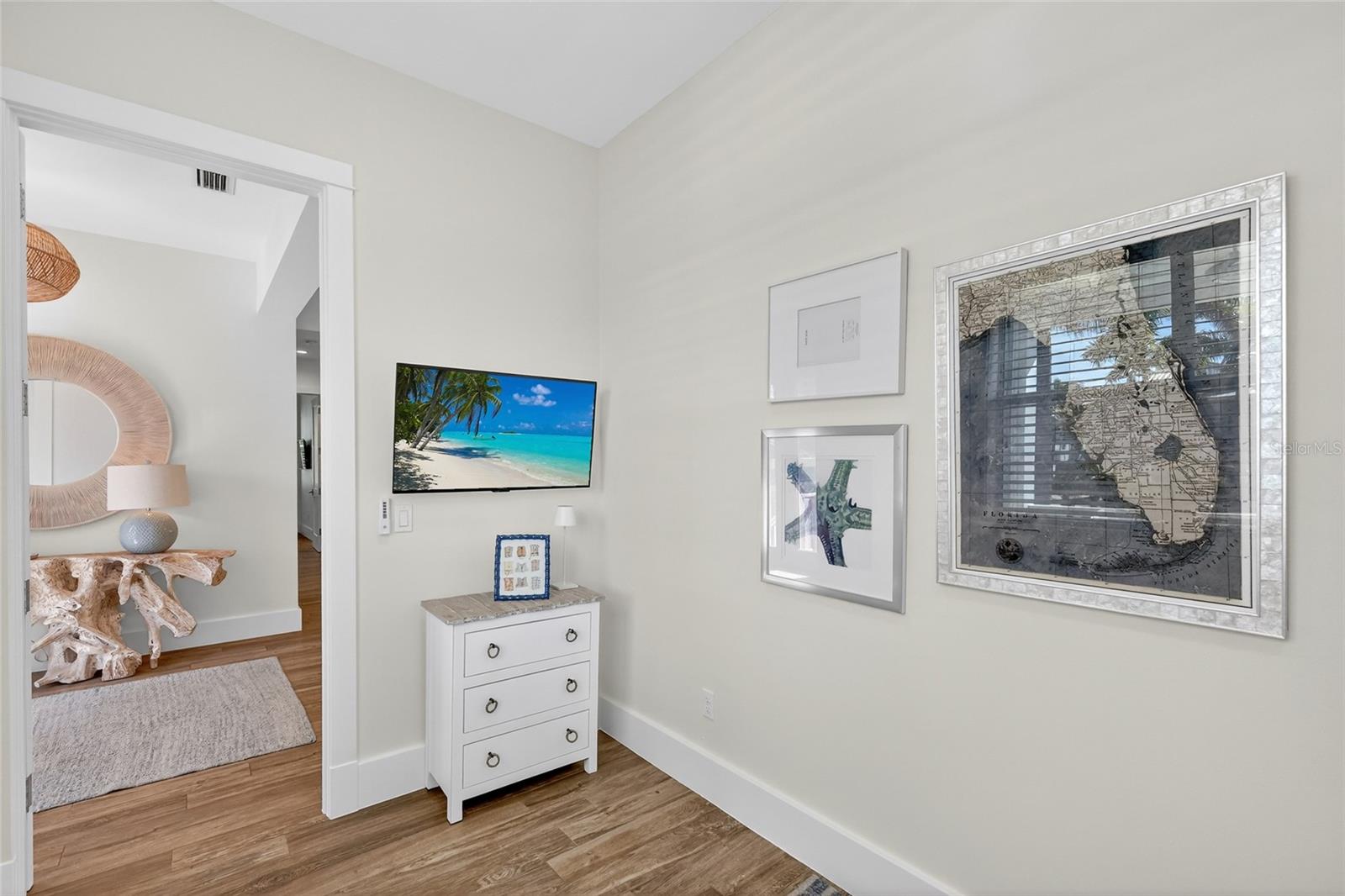 SEABREEZE - Residential