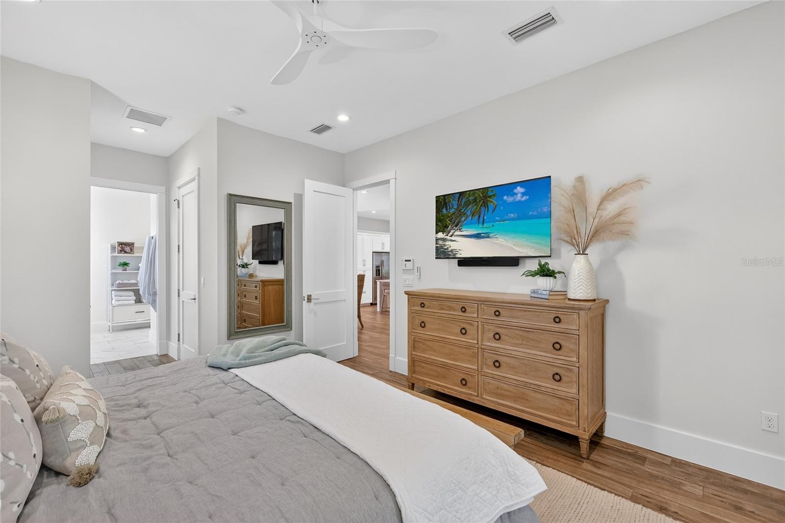 SEABREEZE - Residential