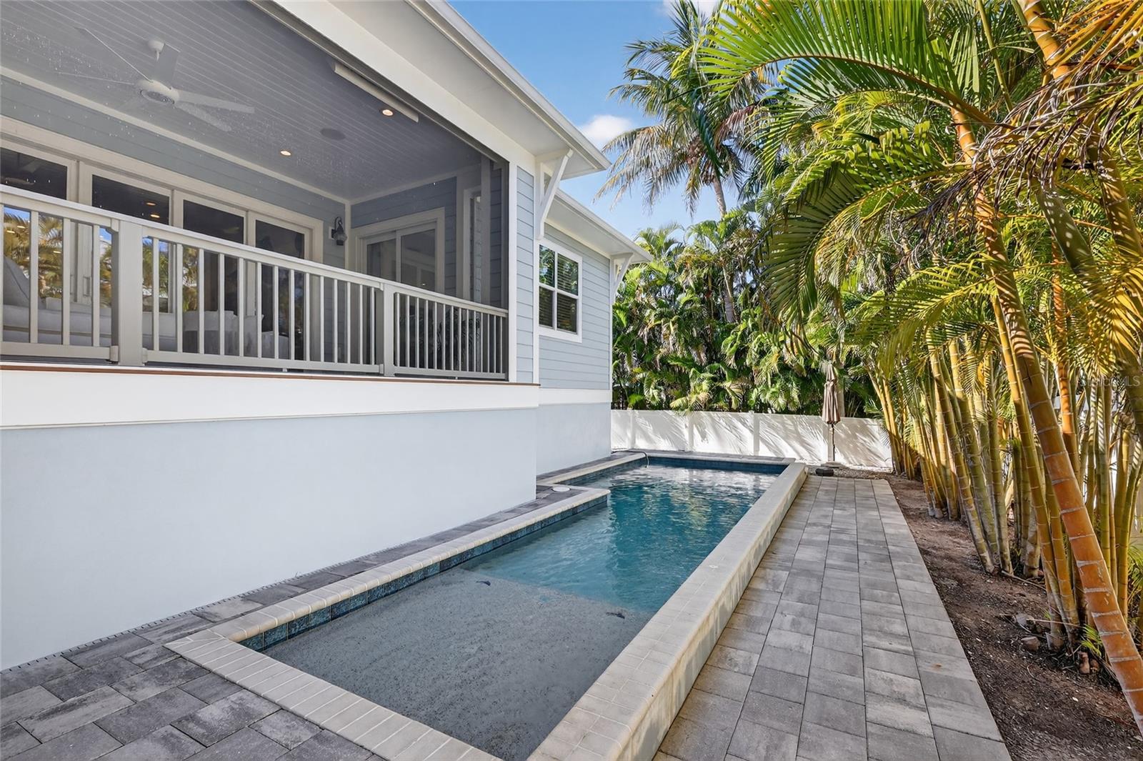 SEABREEZE - Residential