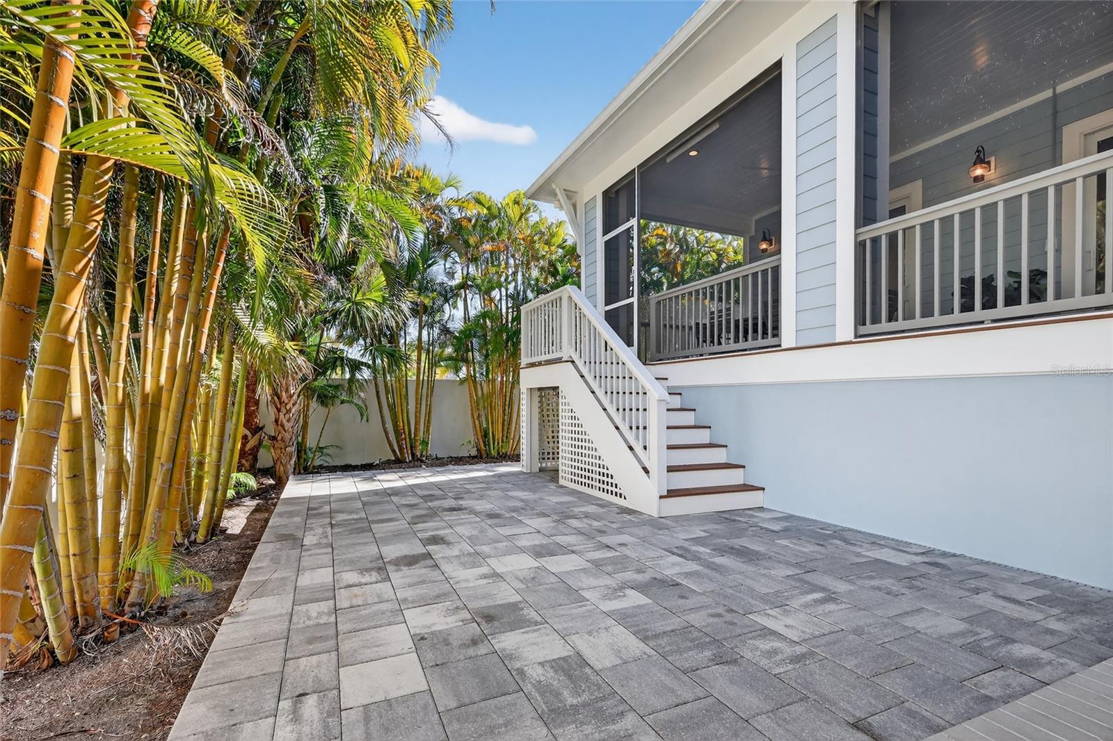 SEABREEZE - Residential