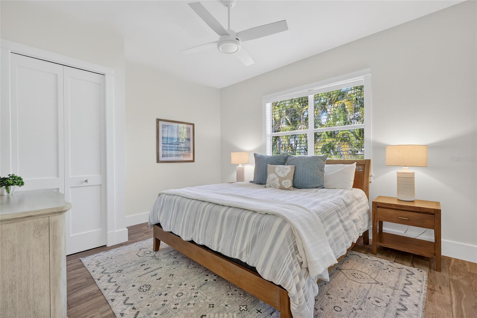 SEABREEZE - Residential