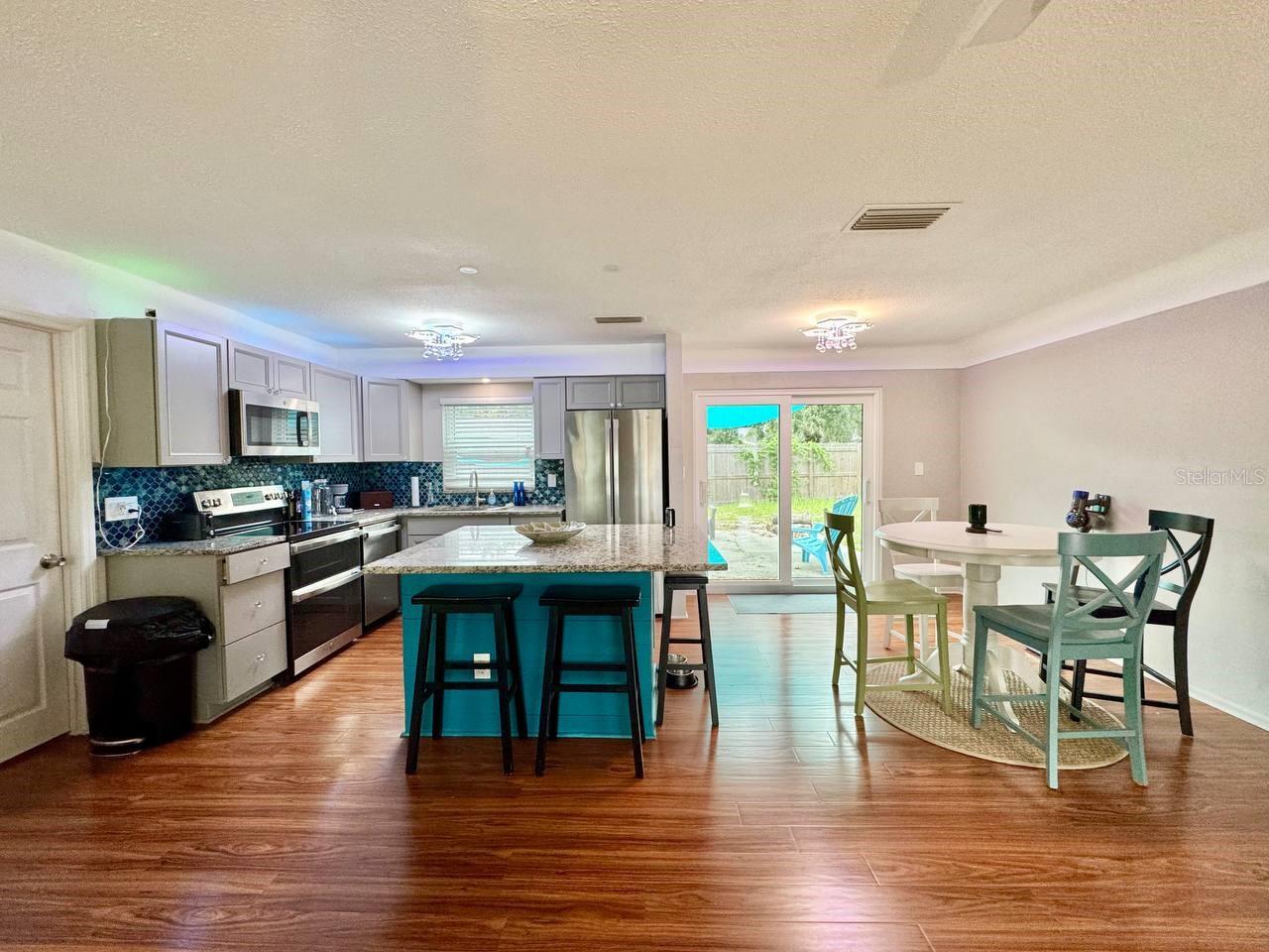 COQUINA KEY SEC 2 - Residential Lease