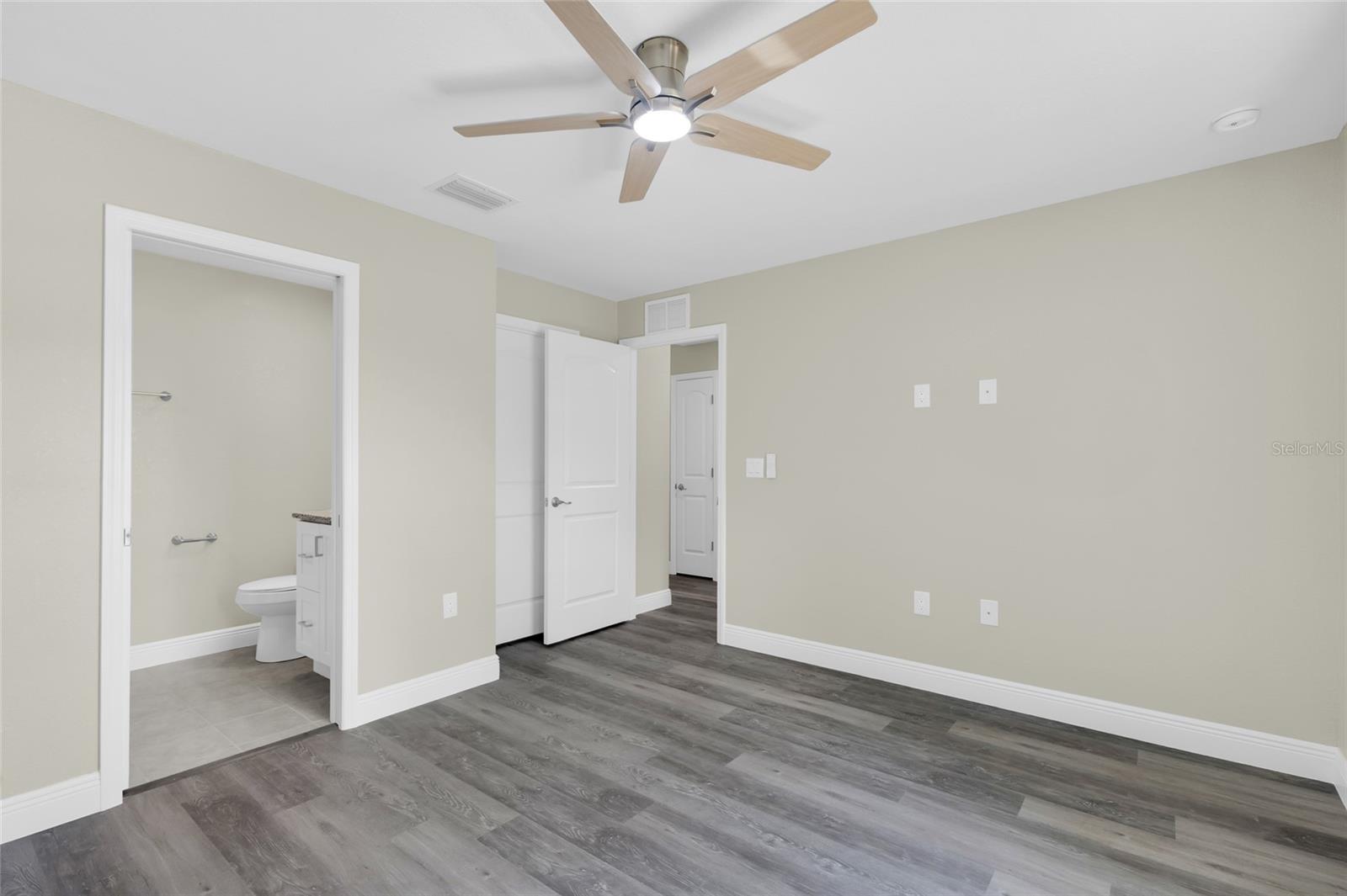 MARION OAKS UN 5 - Residential Income