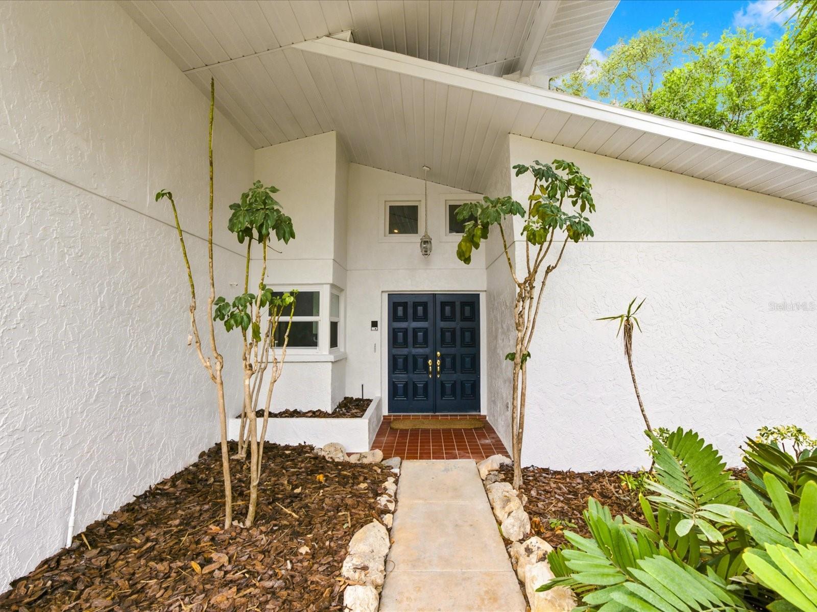 EXPLORERS COVE - Residential