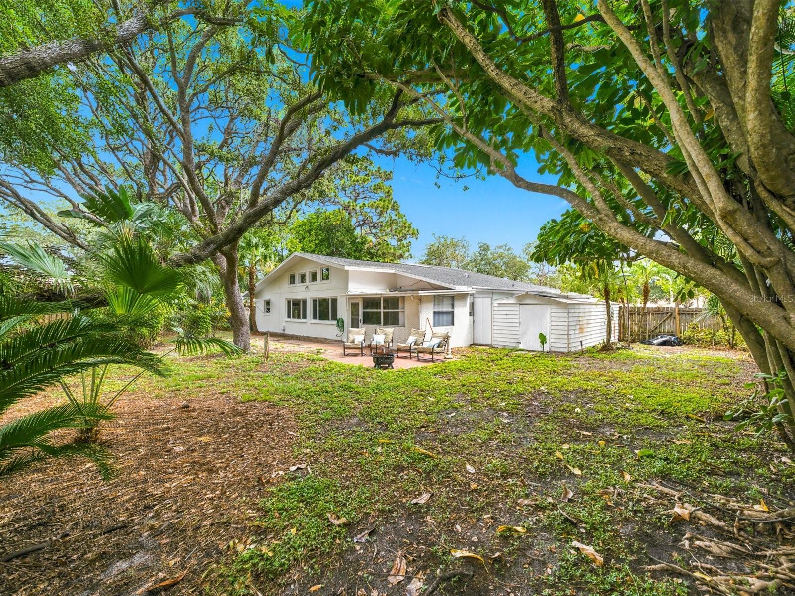 EXPLORERS COVE - Residential