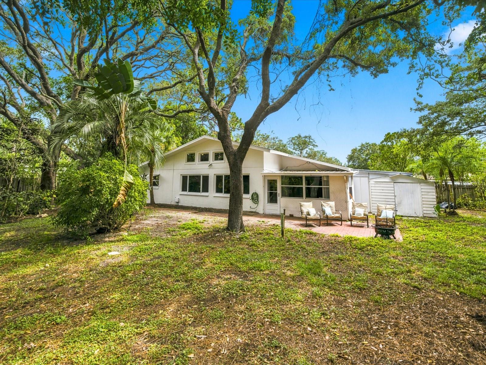 EXPLORERS COVE - Residential