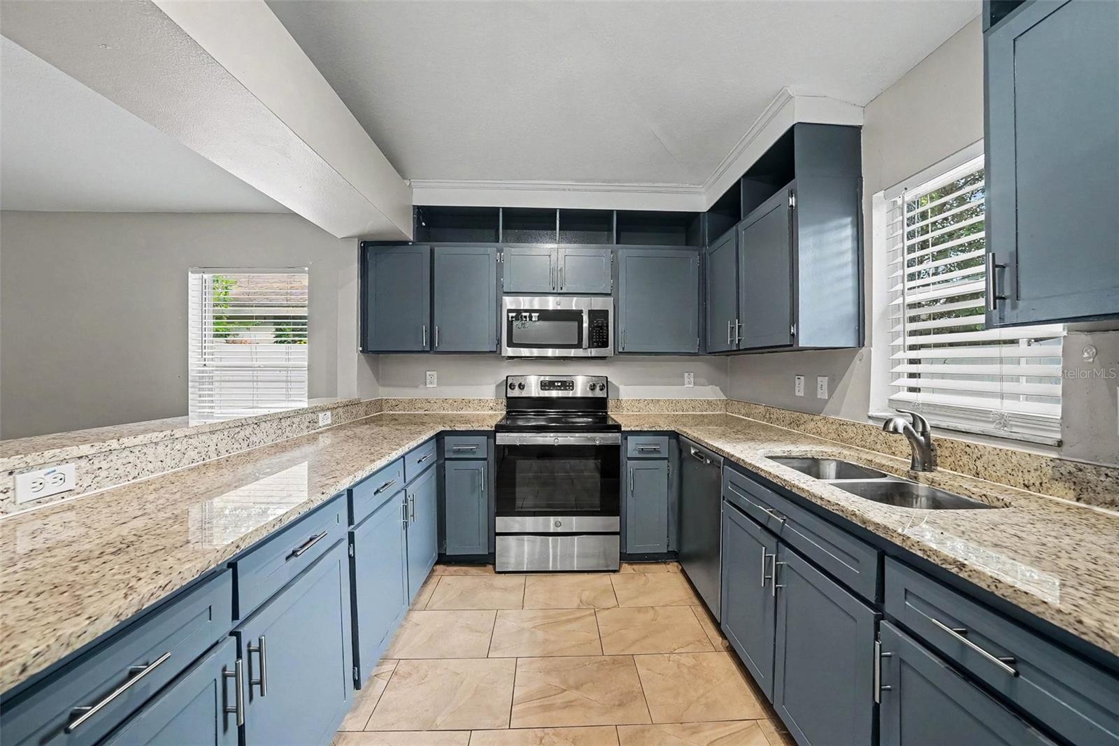 LAKEWOOD CREST PH 2 - Residential
