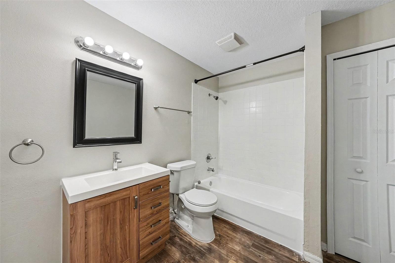 LAKEWOOD CREST PH 2 - Residential