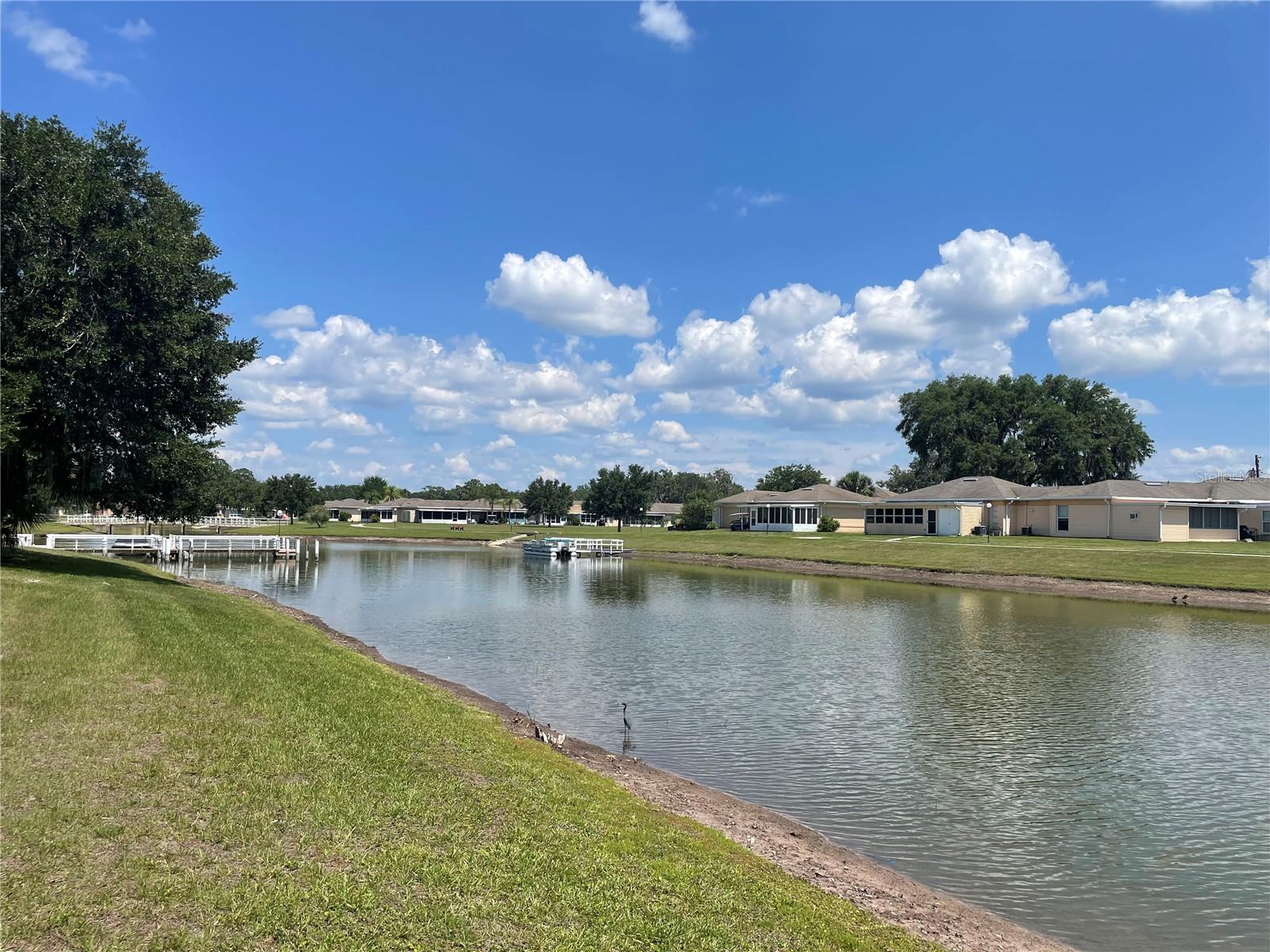 LAKESHORE CLUB - Residential