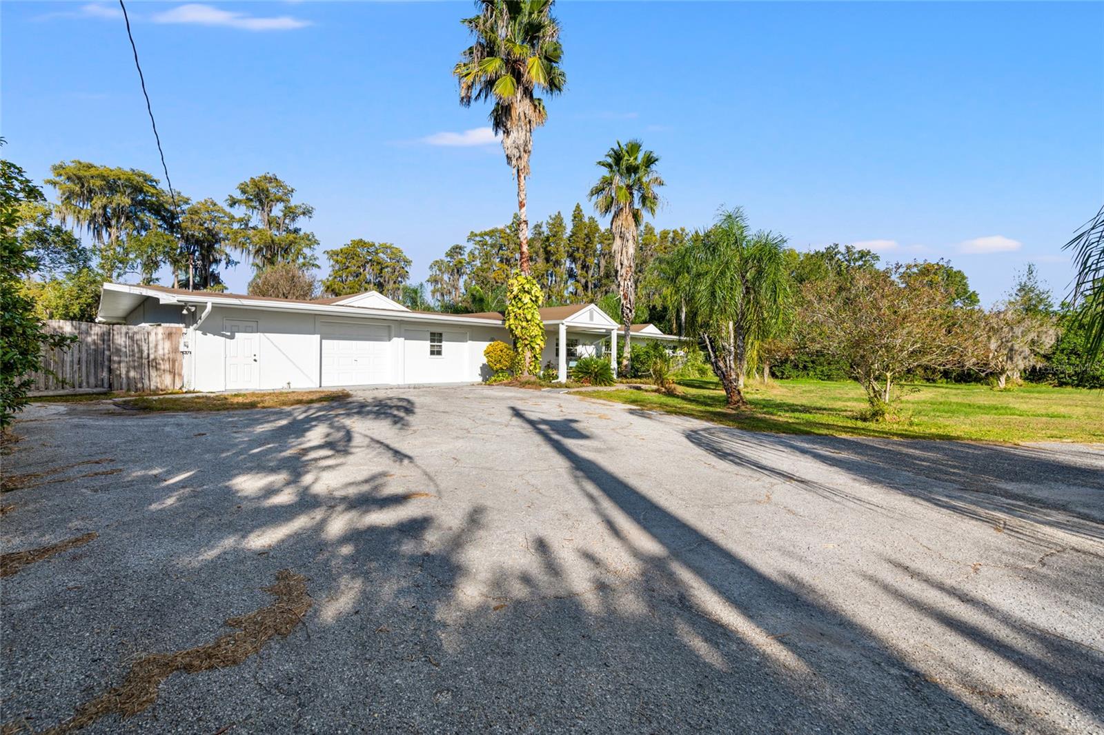IVELMAR ESTATES - Residential