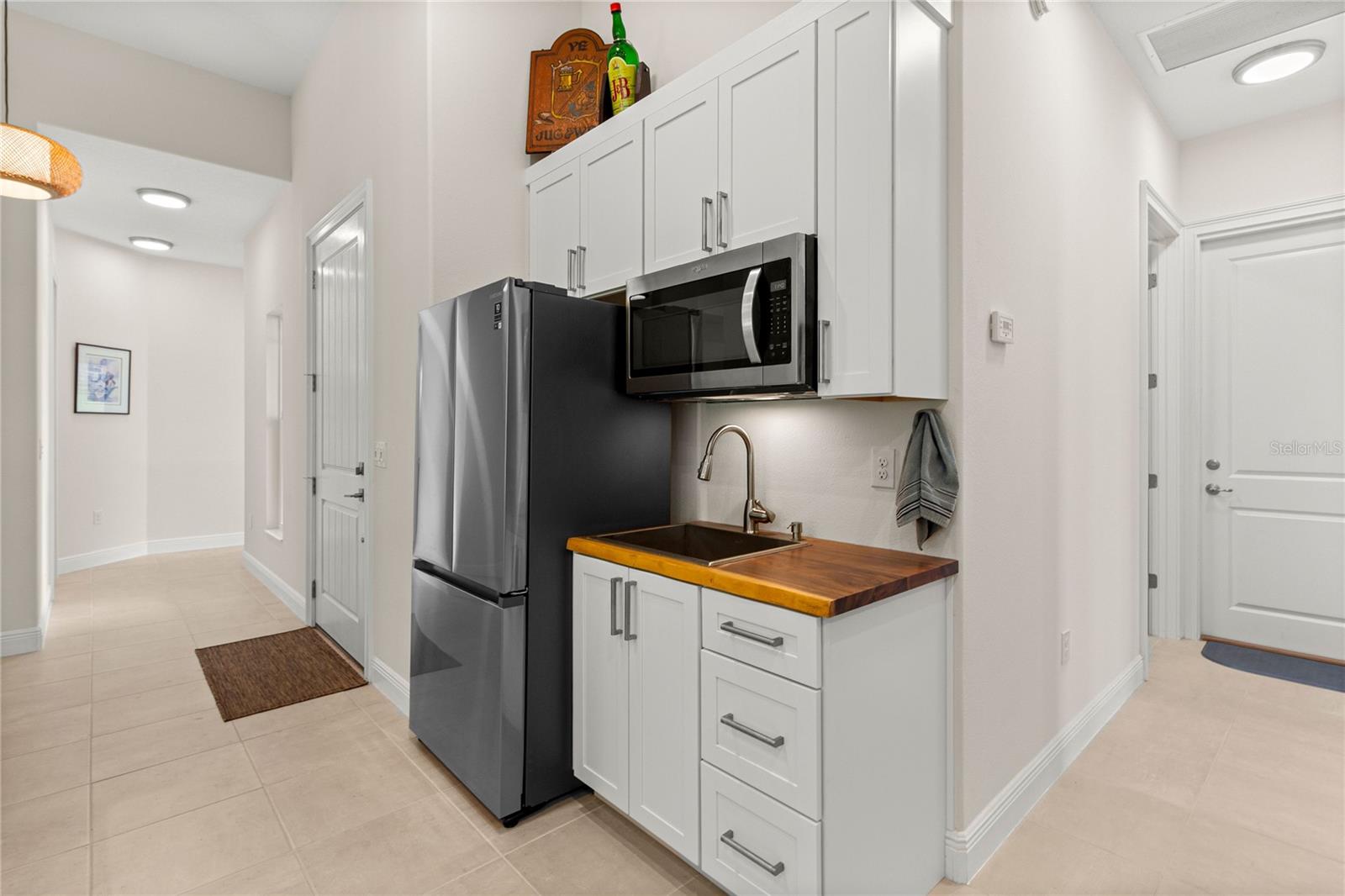 HARBOR HILLS - Residential