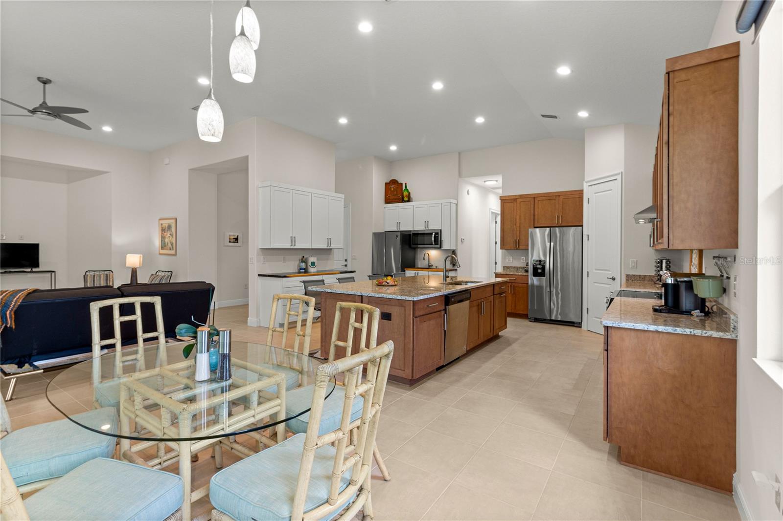 HARBOR HILLS - Residential